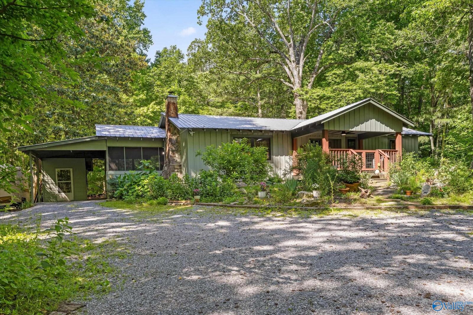 Property Photo:  318 Cutler Avenue  AL 35984 