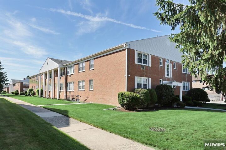 Property Photo:  565 Grove Street D-16  NJ 07013 