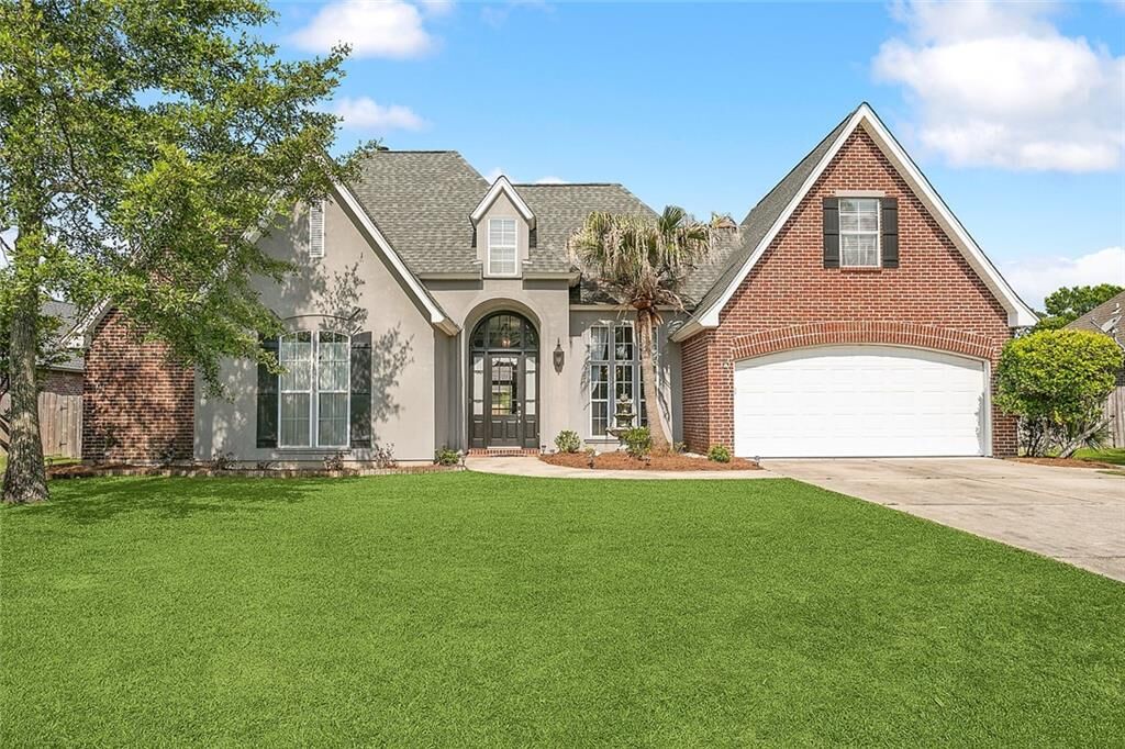 Property Photo: 864 Sweet Bay Drive LA 70448