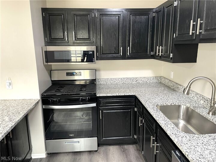 Property Photo:  1257 Bailey Road  OH 44221 