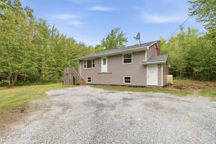 Property Photo: 979 Walker Road NS B0N 2N0