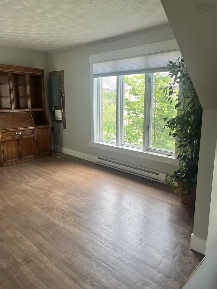 Property Photo:  2 Spencer Avenue  NS B3R 1S6 