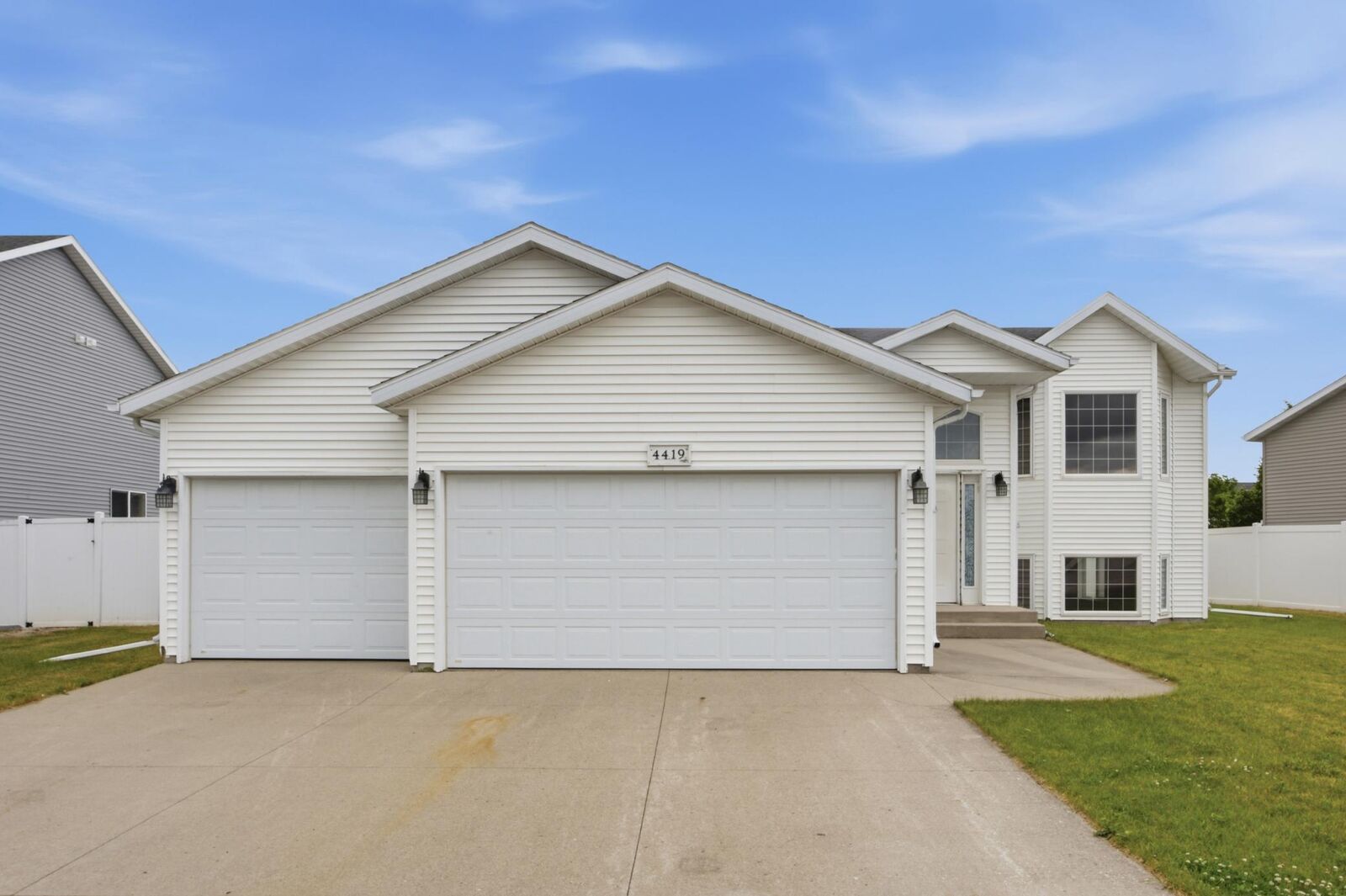 Property Photo:  4419 48th Street S  ND 58104 