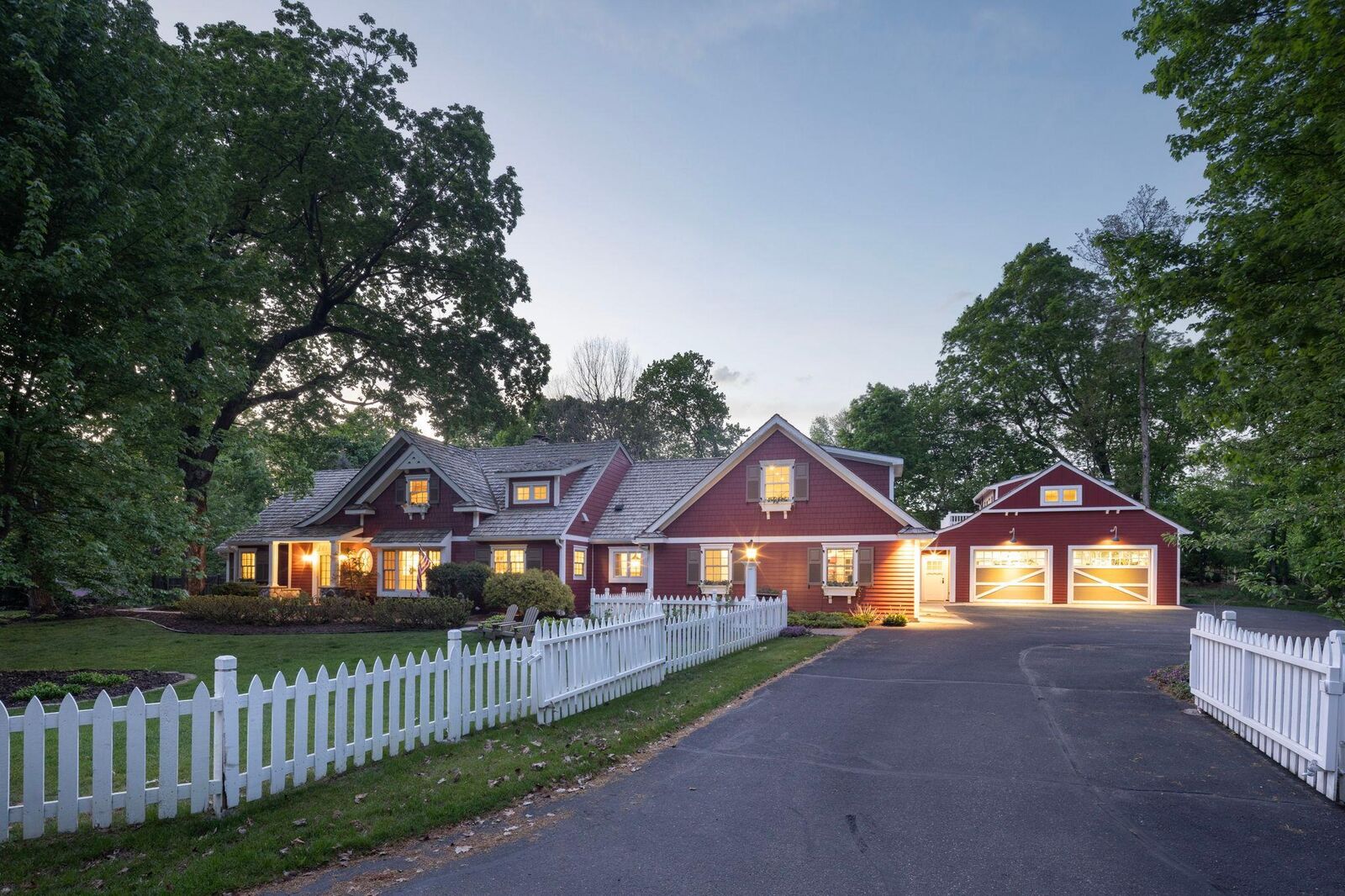 Property Photo: 4202 Heathcote Road MN 55391