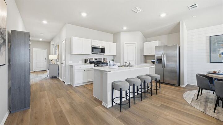 Property Photo: 1076 Foxburg Drive TX 76131