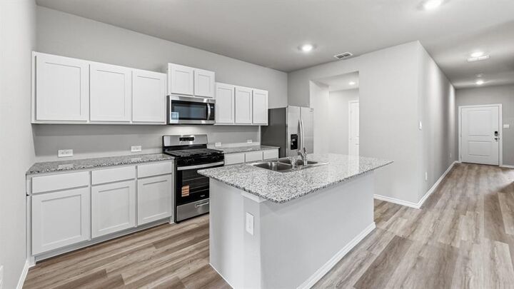 Property Photo: 10617 Diamond Mine Drive TX 76036