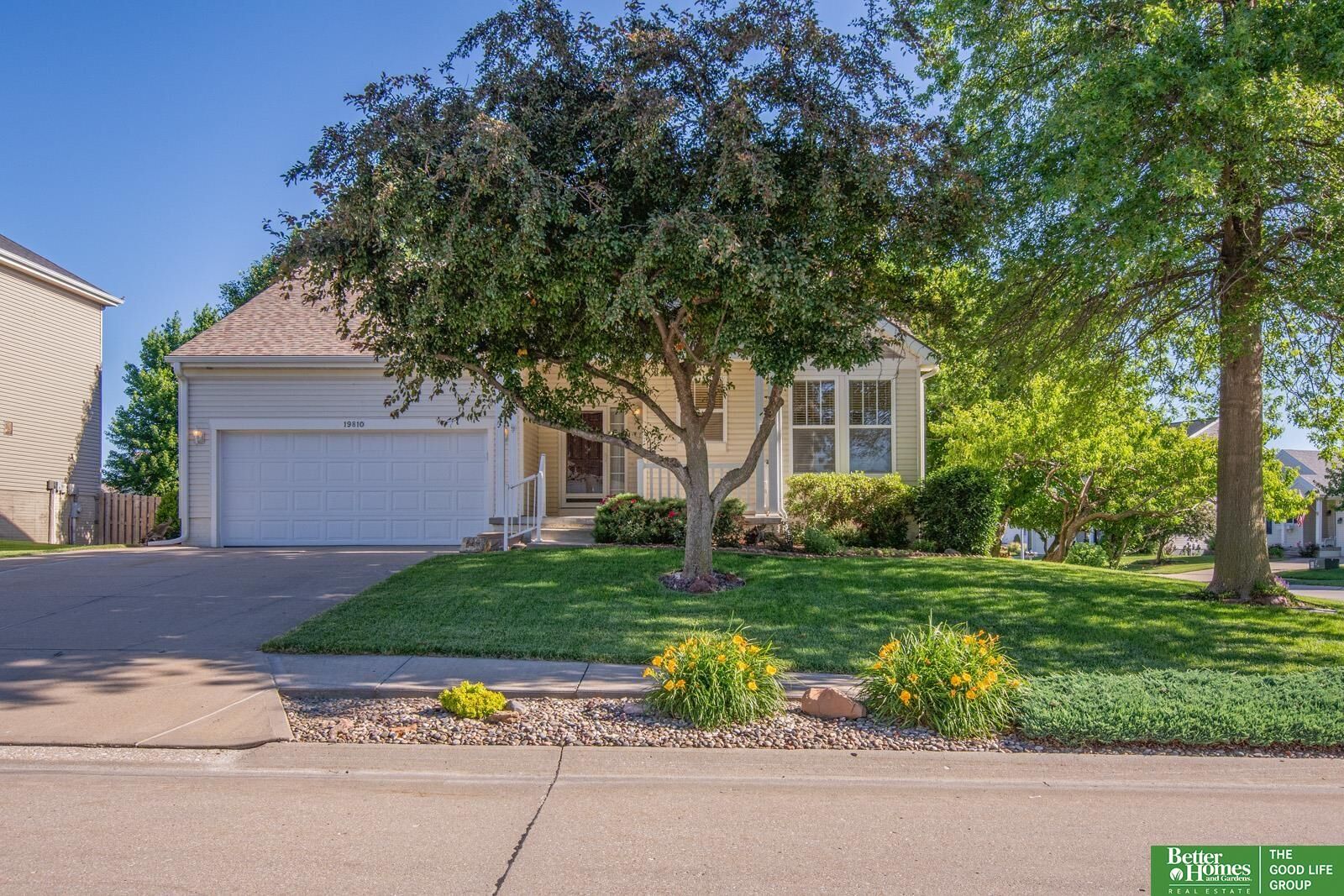 Property Photo: 19810 Sycamore Drive NE 68028