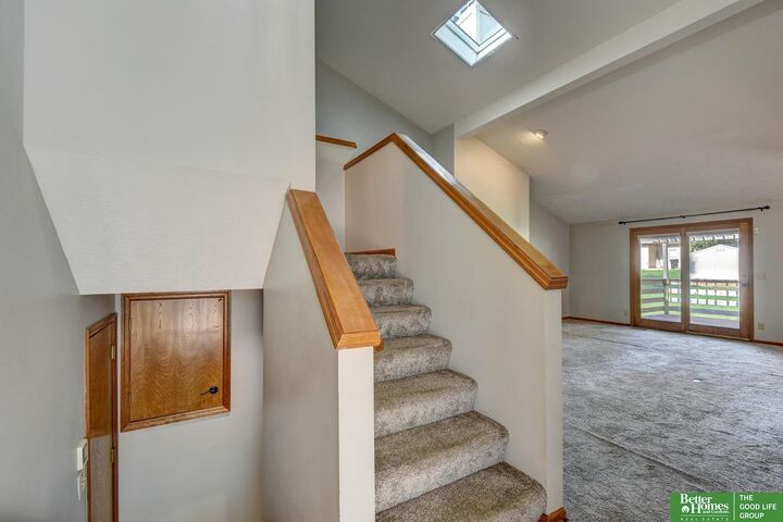 Property Photo: 3614 N 104th Avenue NE 68134