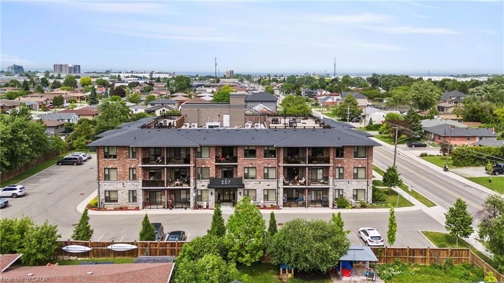 Property Photo:  257 Millen Road 205  ON L8E 2H1 