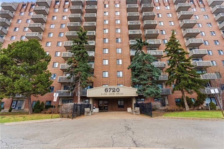 Property Photo:  6720 Glen Erin Drive 312  ON L5N 3K8 