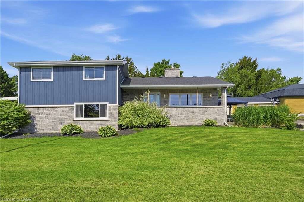 Property Photo:  11404 Lakeshore Road Upper  ON L3K 5V4 