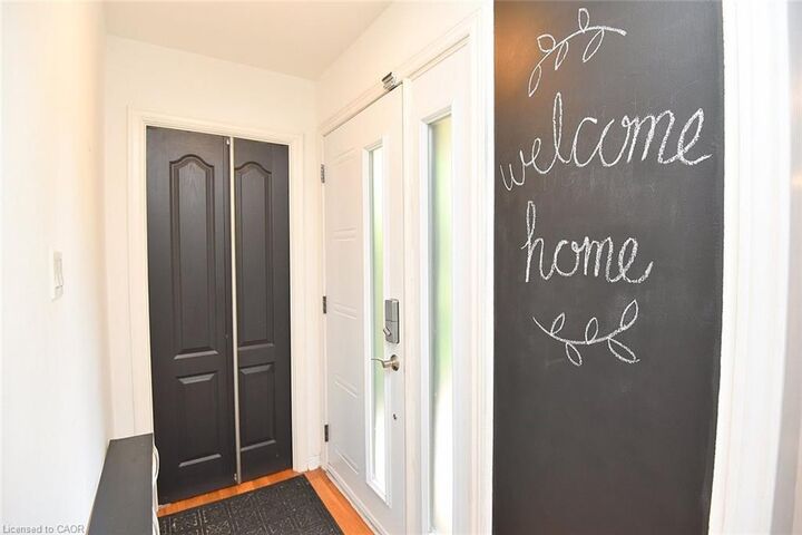 Property Photo:  49 Park Street E  ON L9H 1C9 
