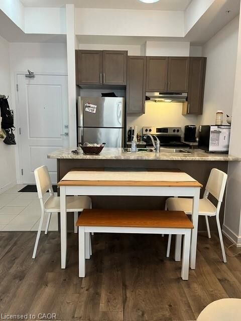 Property Photo:  81 Robinson Street 1003  ON L8P 0C2 