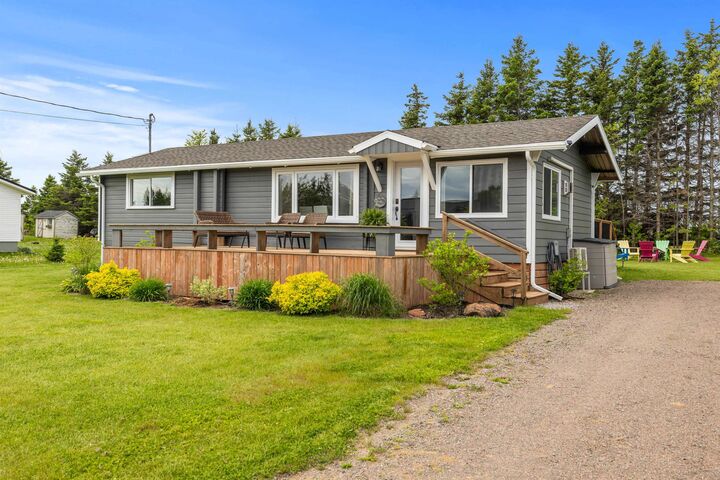 Property Photo: 95 Bayview Drive PE C0A 1N0