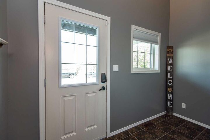 Property Photo: 6 Castella Crescent AB T4P 0L4