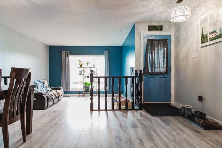 Property Photo: 9804 77 Avenue AB T8V 3Y9