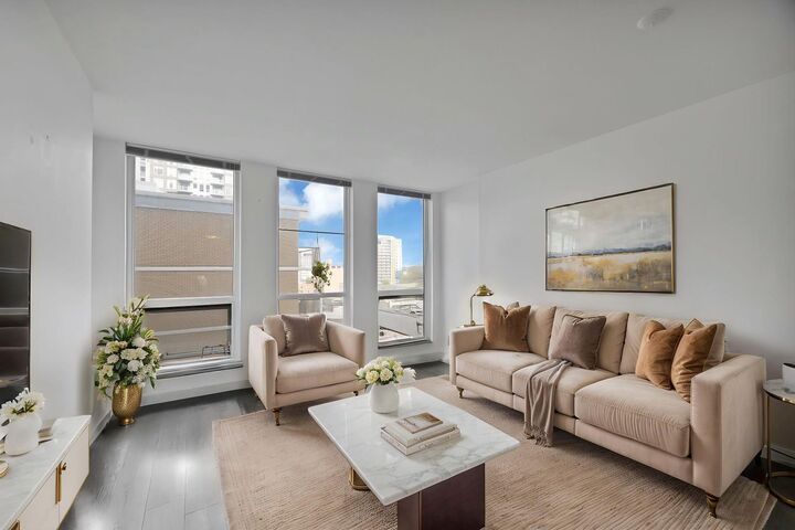 Property Photo: 1500 7 Street SW 609 AB T2R 1A7