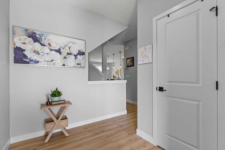 Property Photo:  288 Sundown View  AB T4C 2R2 