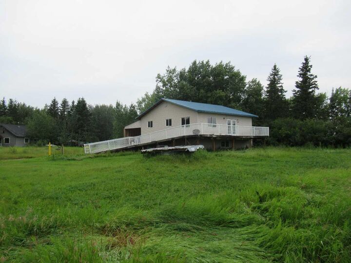 Property Photo: 765010A Range Road 30 AB T0H 3P0