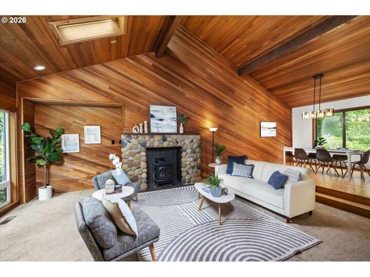 Property Photo: 4602 SW 25th Ave OR 97239