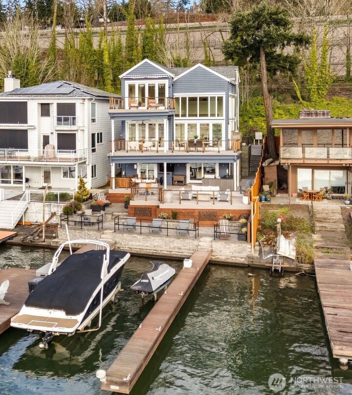 Property Photo: 6007 Hazelwood Lane SE WA 98006