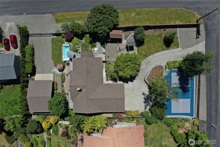 Property Photo:  8523  67th Avenue E  WA 98371 