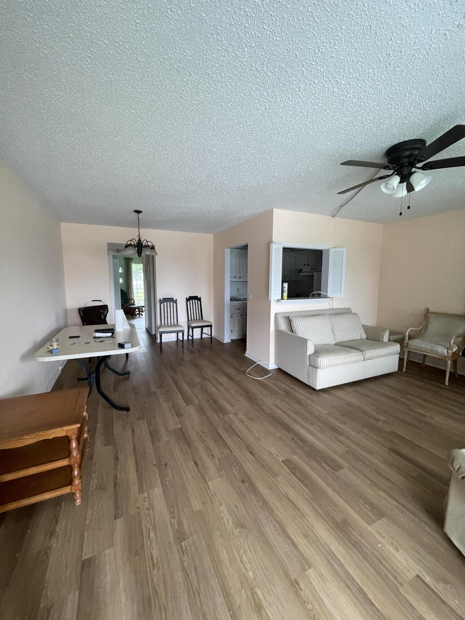 Property Photo:  522 Tilford X 522  FL 33442 