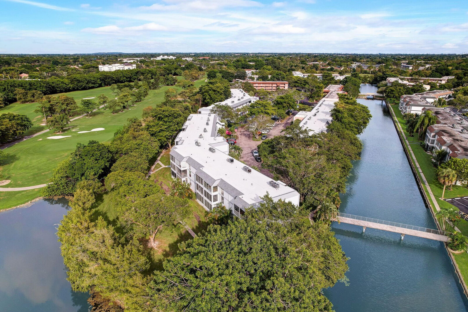 Property Photo:  8370 Sands Point Boulevard Boulevard H208  FL 33321 