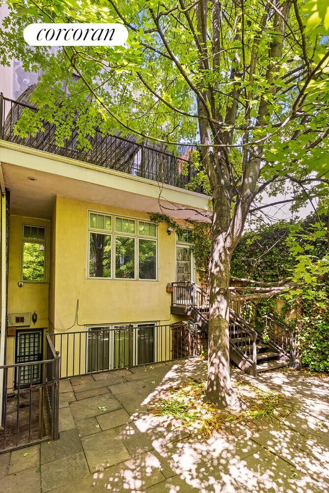 Property Photo:  746 E 6th Street  NY 10009 