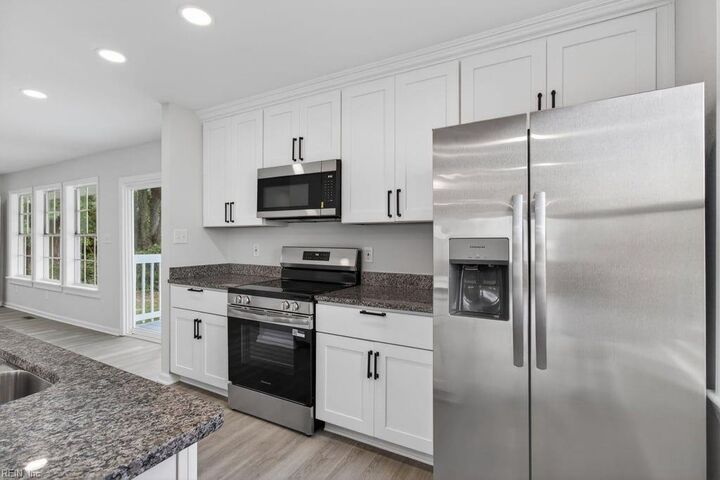 Property Photo: 212 Boswell Dr VA 23669