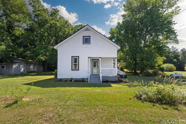 Property Photo:  121 Macon Embro Rd  NC 23505 