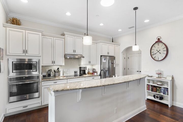 Property Photo: 46 Utina Way FL 32084
