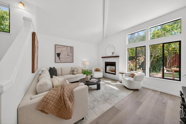 Property Photo: 2080 Marich Way 15 CA 94040