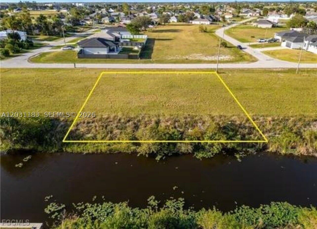 Property Photo:  3411 NW 46th Ln  FL 33993 