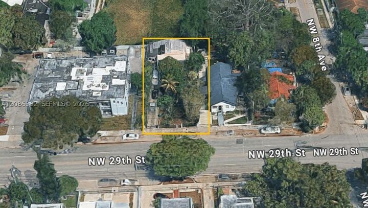 Property Photo: 821 NW 29th St FL 33127
