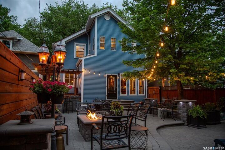 Property Photo: 823 Temperance Street SK S7N 0M8