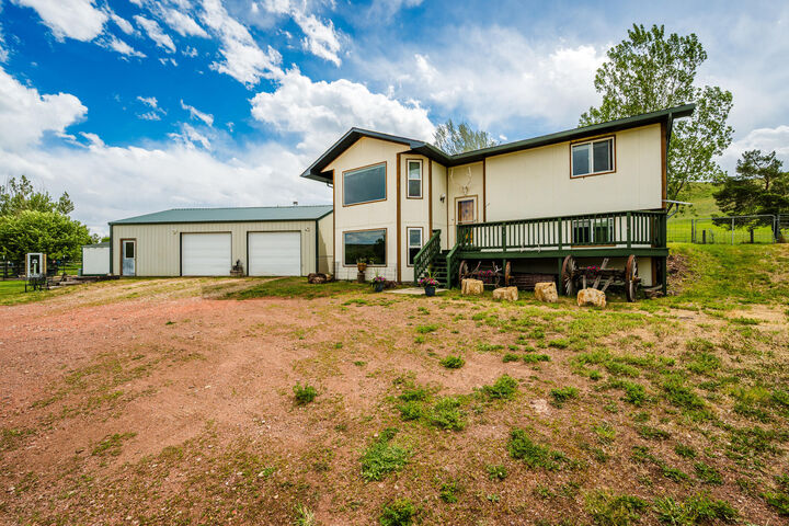 Property Photo:  24 N Rail Road  WY 82832 