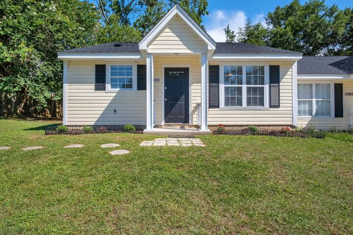 Property Photo:  3983 Breezee Court  FL 32303 