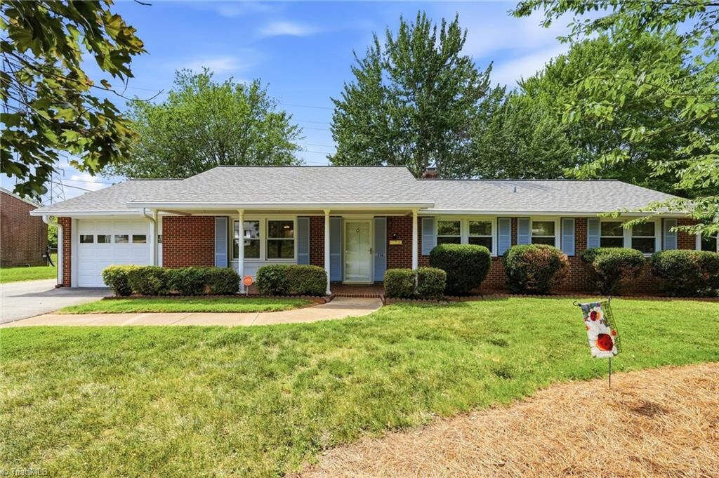Property Photo: 112 Queensbury Road NC 27104