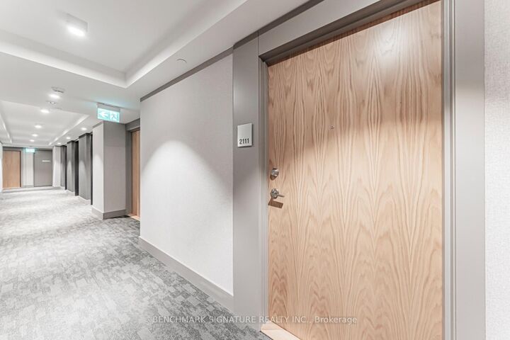 Property Photo: 1435 Celebration Drive 2111 ON L1W 0C4