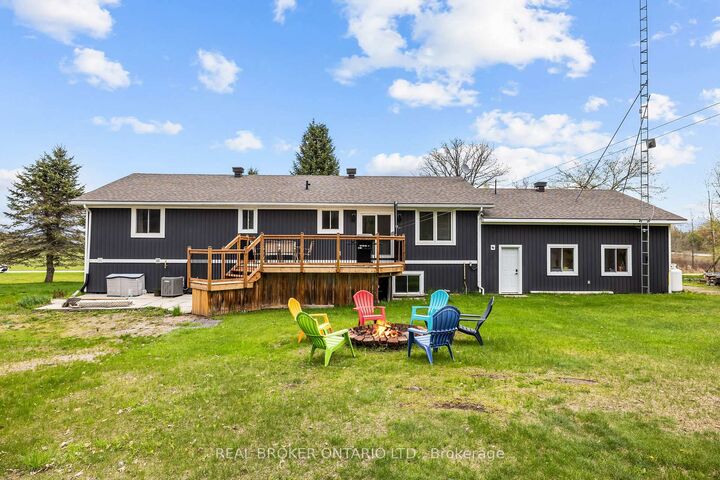 Property Photo: 462 Anglican Church Road ON K7H 3C6