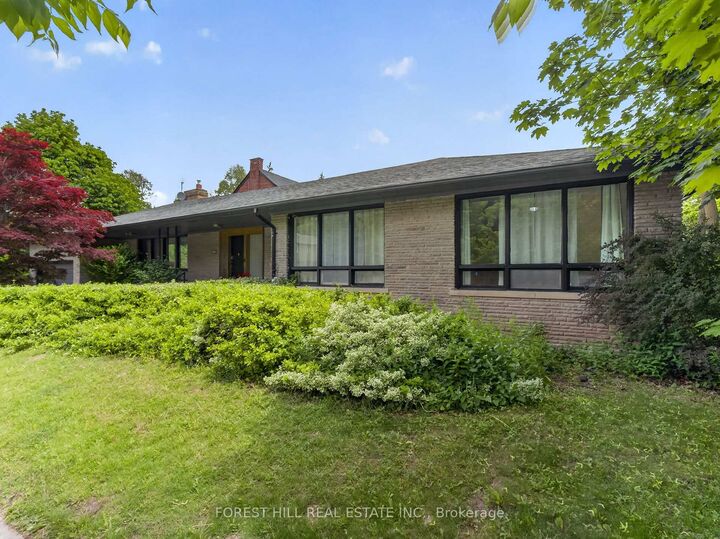Property Photo: 3 Glen Rush Boulevard ON M5N 2T2