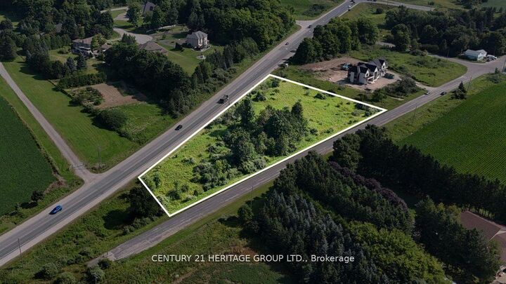 Property Photo: 22 Lincolnville Lane ON L4A 7X4
