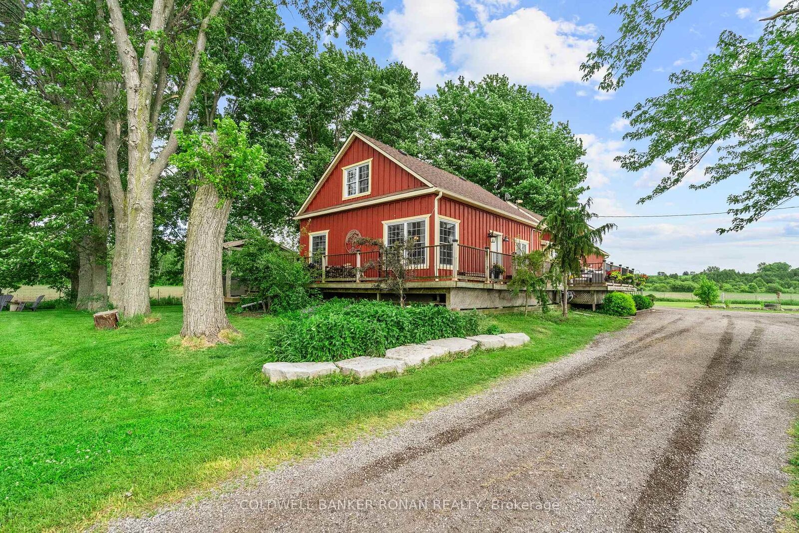 Property Photo: 5065 10th Line ON L0G 1A0
