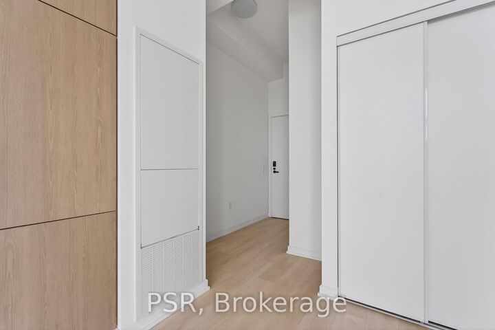 Property Photo: 10 Graphophone Grove 1809 ON M6H 0E5