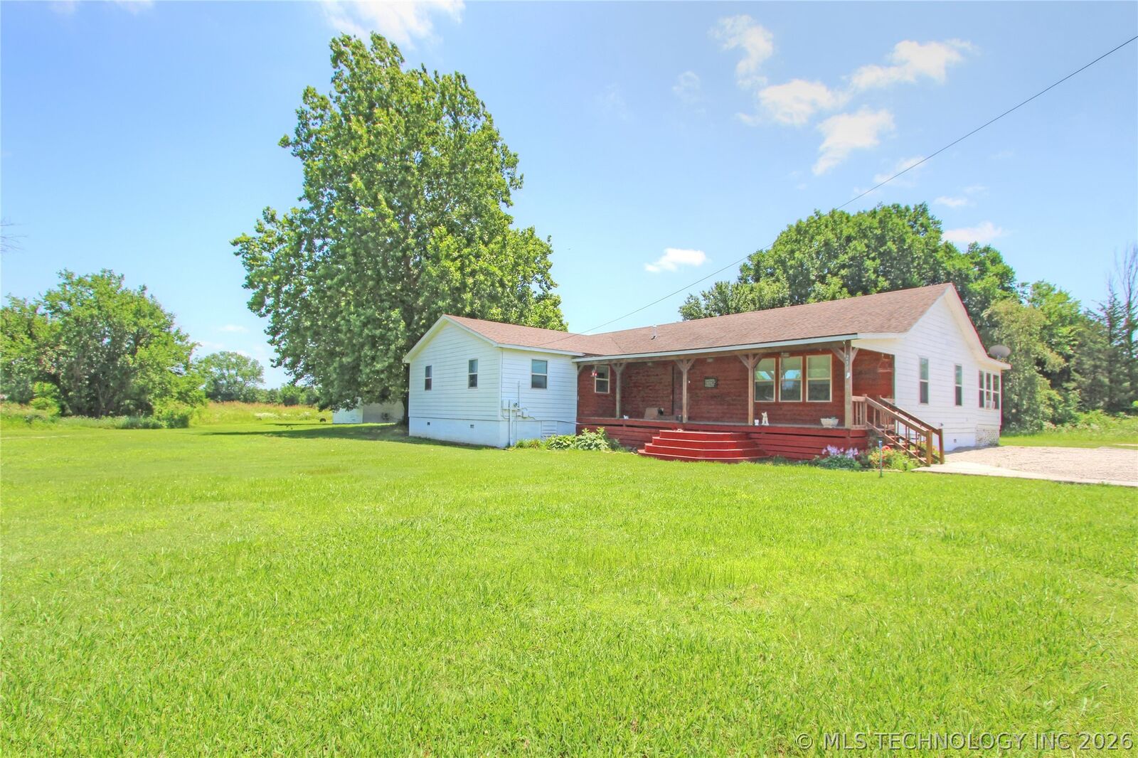 Property Photo: 233 S Curtis Street OK 74048