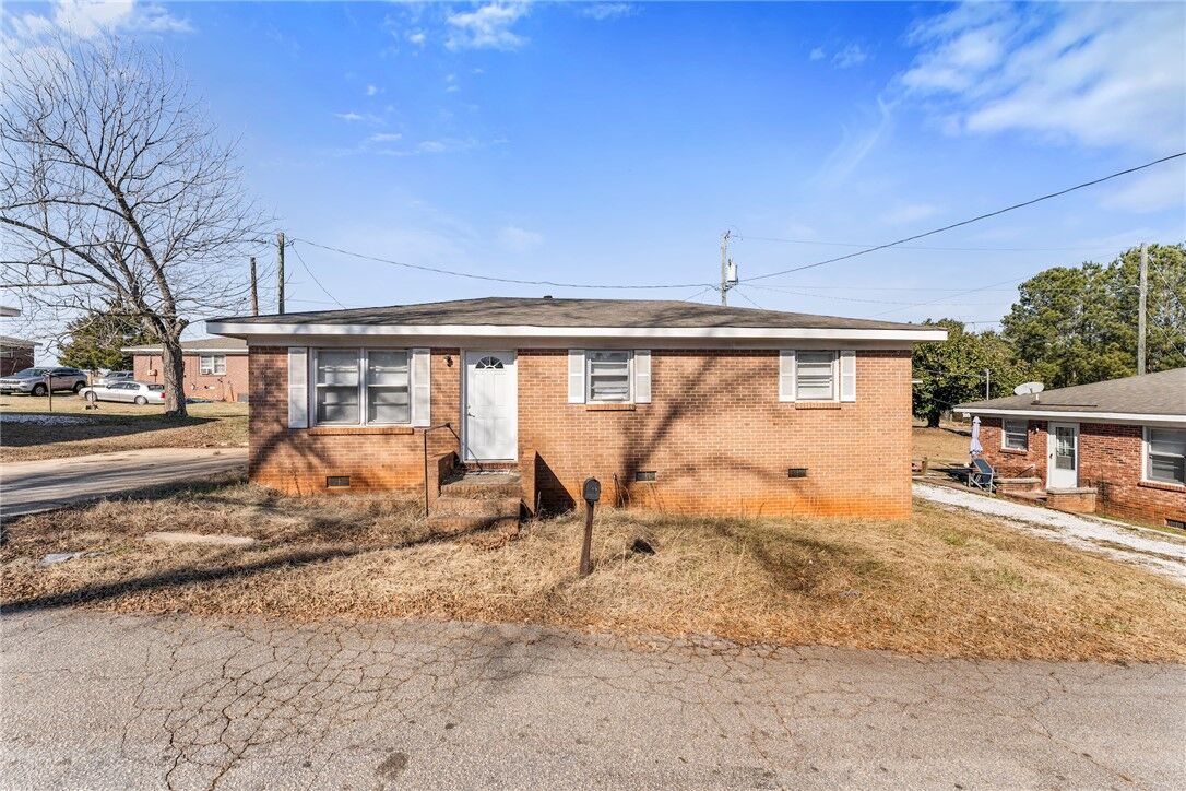 Property Photo: 103 Linda Drive SC 29678