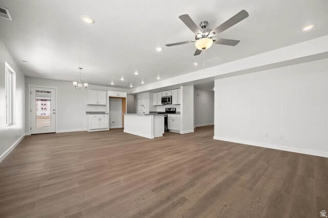 Property Photo: 1574 E Pheasant Rd 211 UT 84005