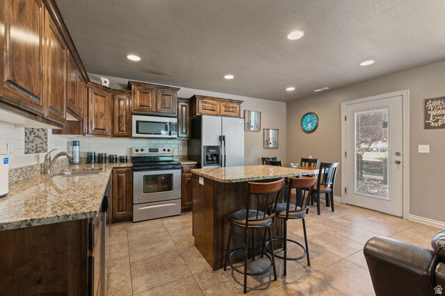 Property Photo: 1082 E 1550 S UT 84404