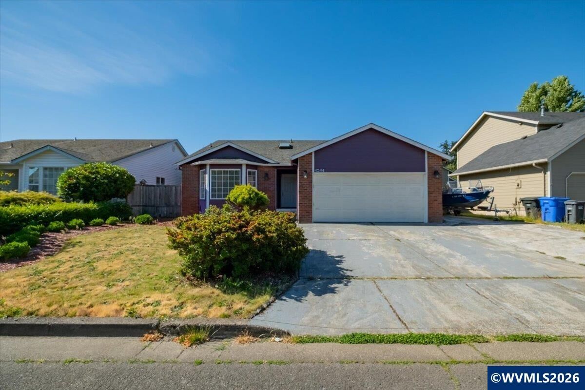 Property Photo:  4244 Windflower Ct NE  OR 97305 
